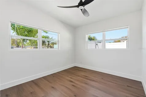 2989 Greenbriar Street Sarasota FL 34237