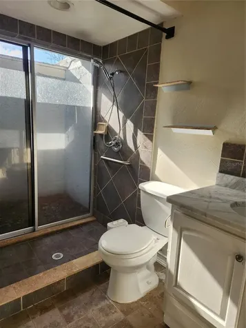 749 N Jefferson Avenue Sarasota FL 34237