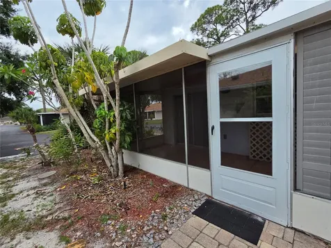 749 N Jefferson Avenue Sarasota FL 34237