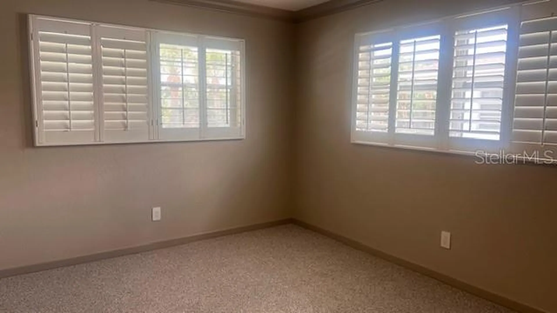 3717 46th Avenue S St Petersburg FL 33711