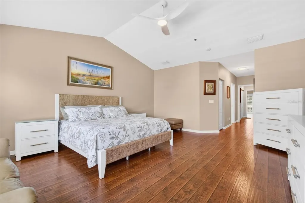 1033 Pinellas Bayway S Tierra Verde FL 33715