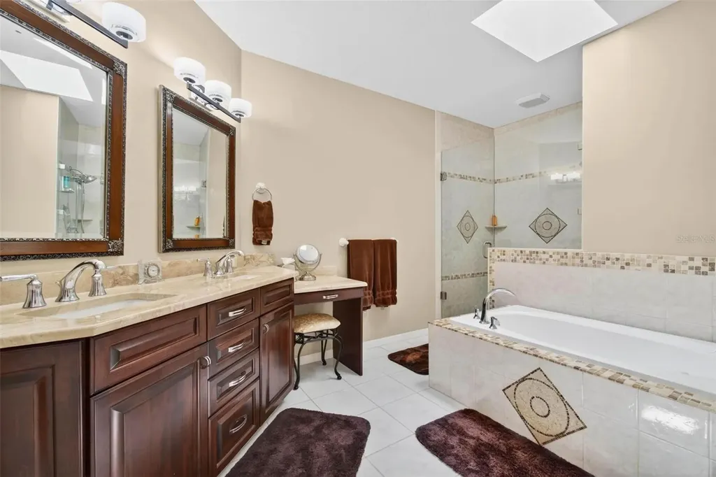 1033 Pinellas Bayway S Tierra Verde FL 33715