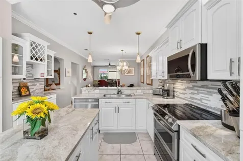 1033 Pinellas Bayway S Tierra Verde FL 33715
