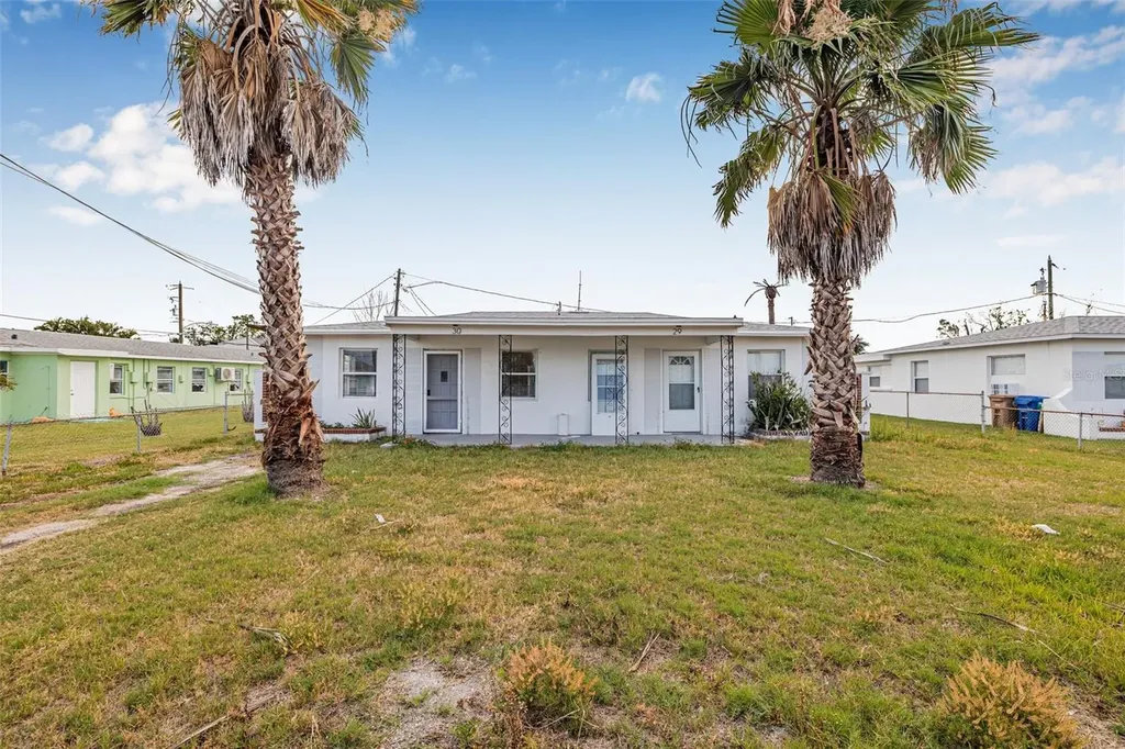 30 Lynn Way Madeira Beach FL 33708