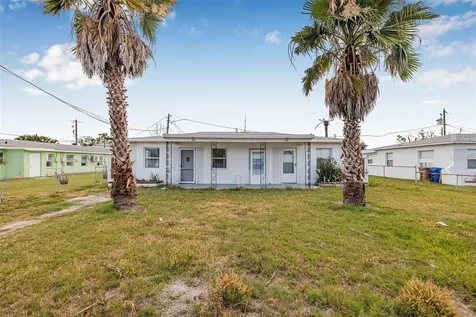 30 Lynn Way Madeira Beach FL 33708