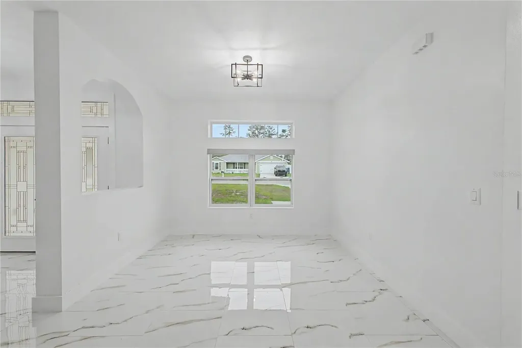7372 Madrid Road Weeki Wachee FL 34613