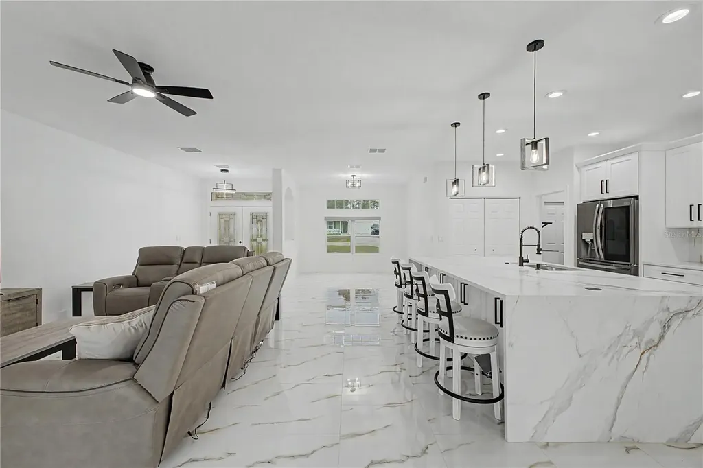 7372 Madrid Road Weeki Wachee FL 34613