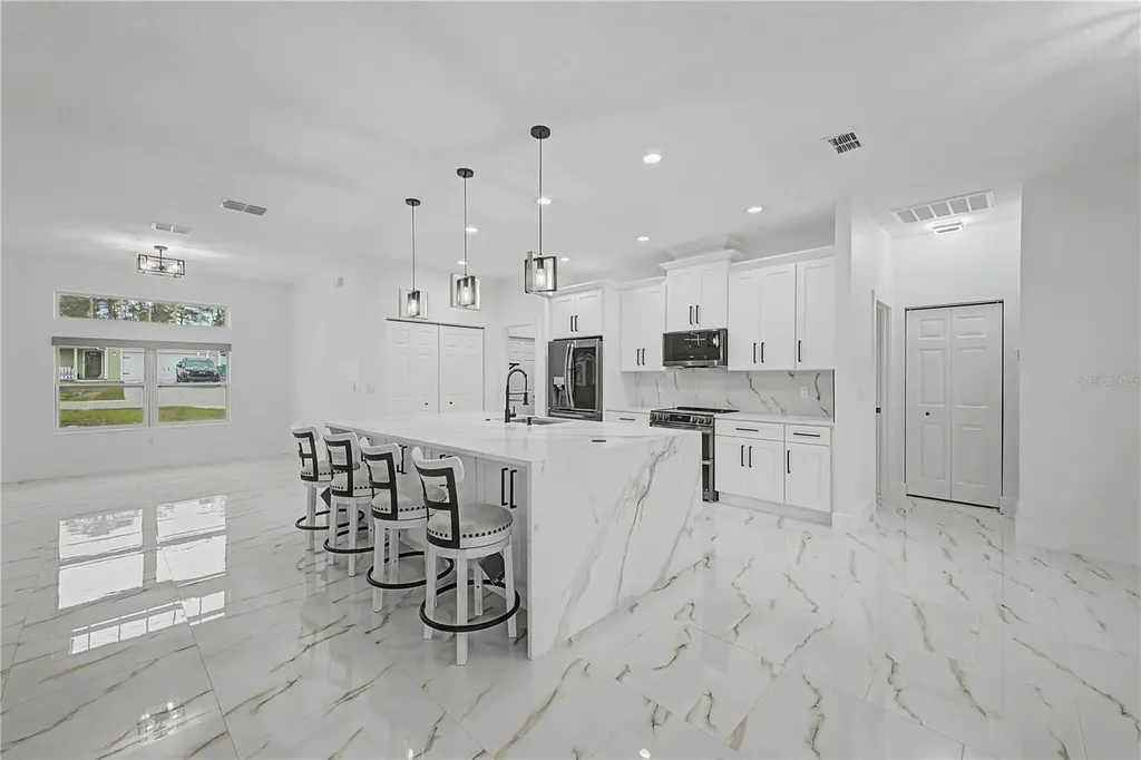 7372 Madrid Road Weeki Wachee FL 34613