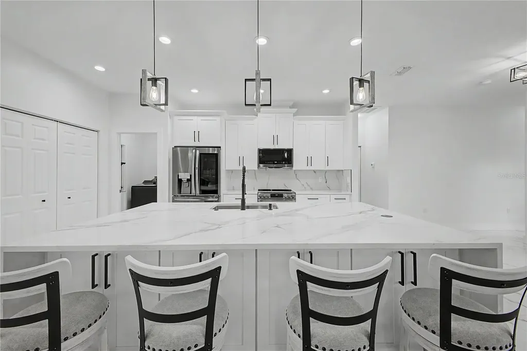7372 Madrid Road Weeki Wachee FL 34613
