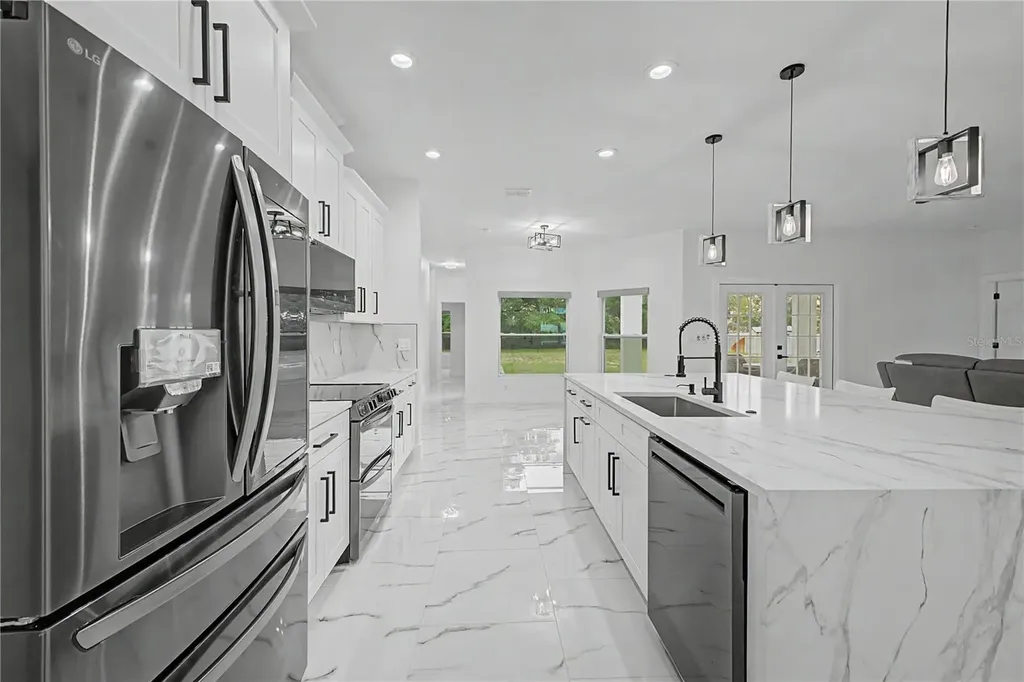 7372 Madrid Road Weeki Wachee FL 34613