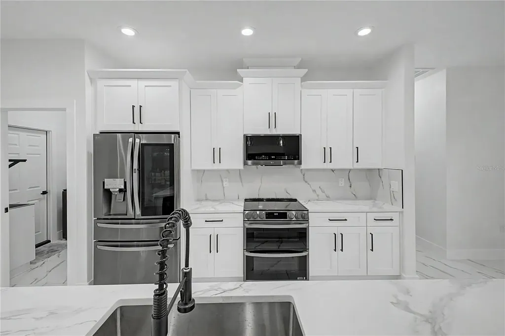 7372 Madrid Road Weeki Wachee FL 34613