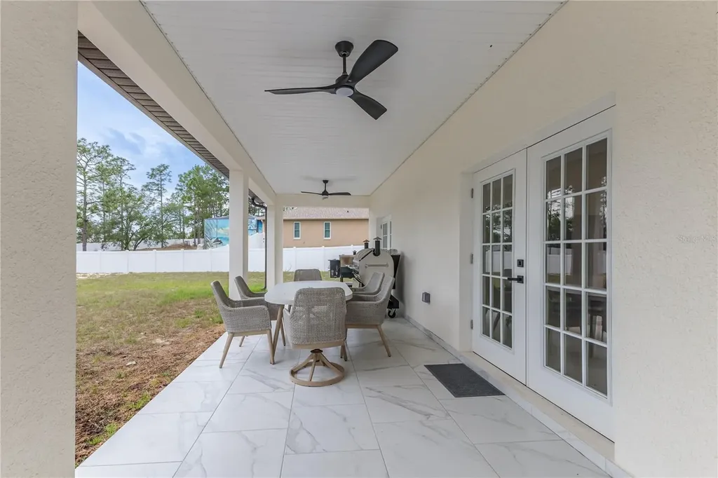 7372 Madrid Road Weeki Wachee FL 34613