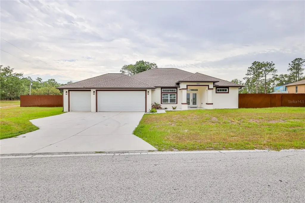 7372 Madrid Road Weeki Wachee FL 34613