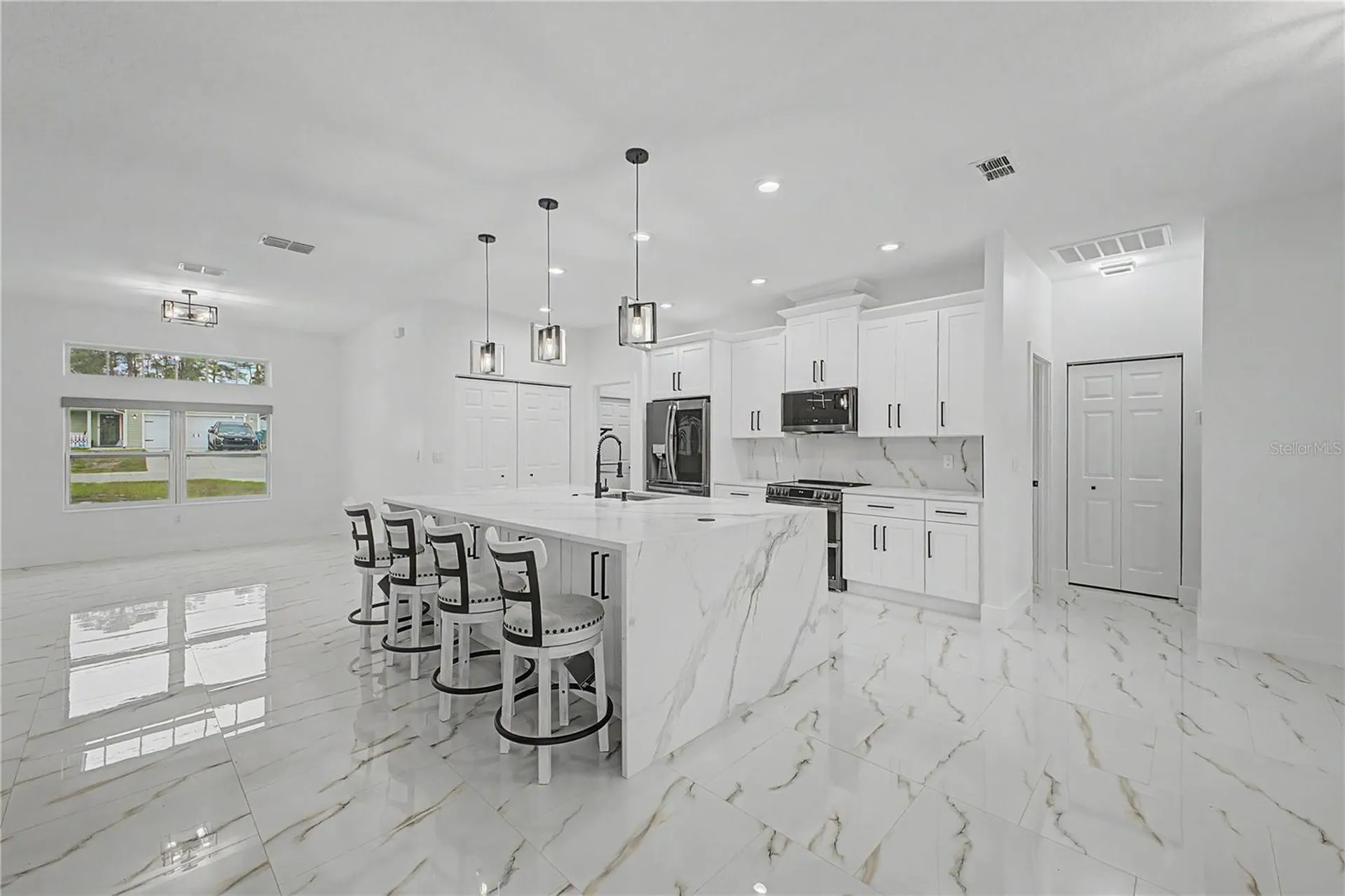 7372 Madrid Road Weeki Wachee FL 34613