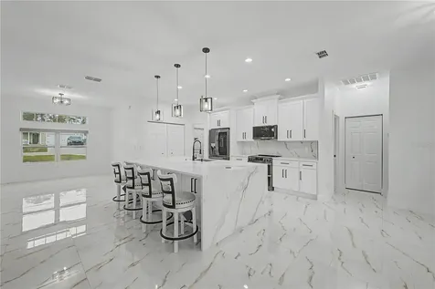 7372 Madrid Road Weeki Wachee FL 34613