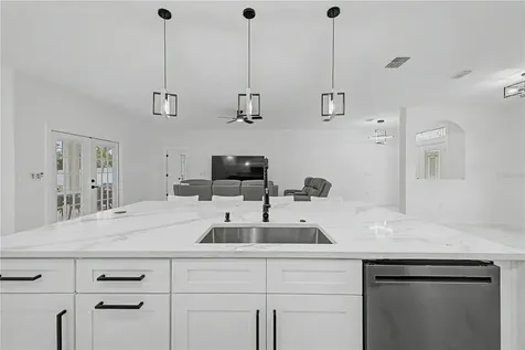 7372 Madrid Road Weeki Wachee FL 34613