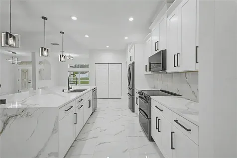 7372 Madrid Road Weeki Wachee FL 34613