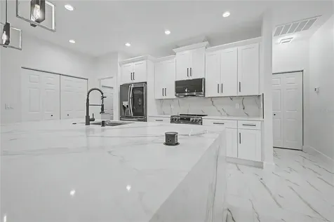 7372 Madrid Road Weeki Wachee FL 34613