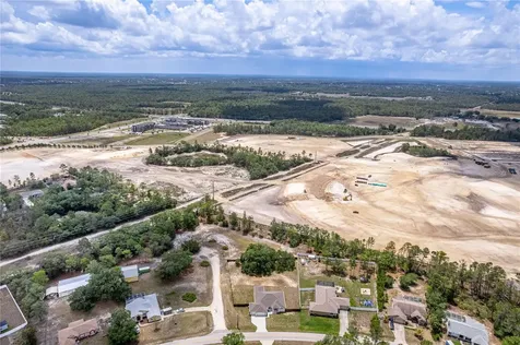 7372 Madrid Road Weeki Wachee FL 34613