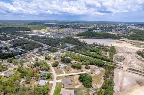 7372 Madrid Road Weeki Wachee FL 34613