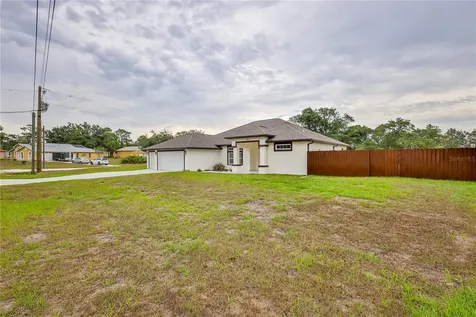 7372 Madrid Road Weeki Wachee FL 34613