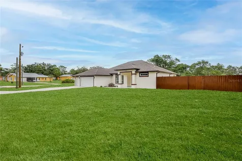 7372 Madrid Road Weeki Wachee FL 34613