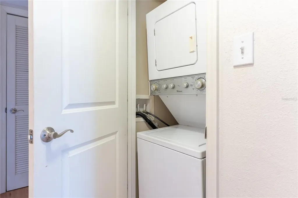 507 NW 39th Road Gainesville FL 32607