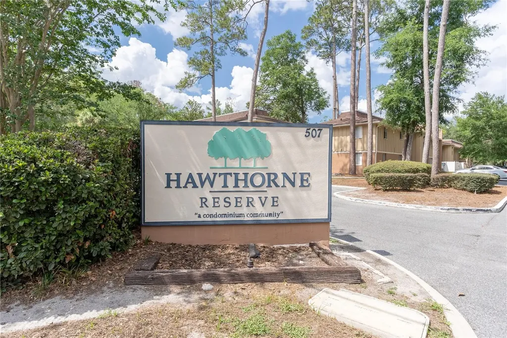 507 NW 39th Road Gainesville FL 32607