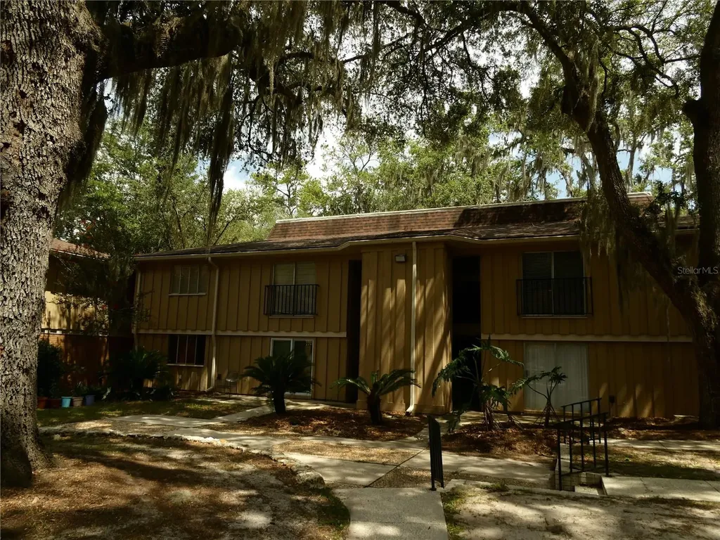 507 NW 39th Road Gainesville FL 32607
