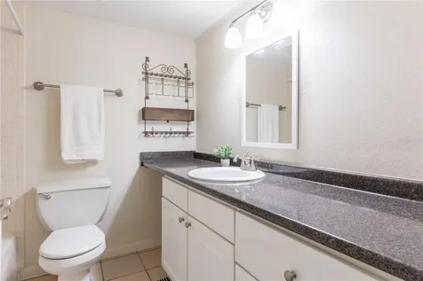 507 NW 39th Road Gainesville FL 32607