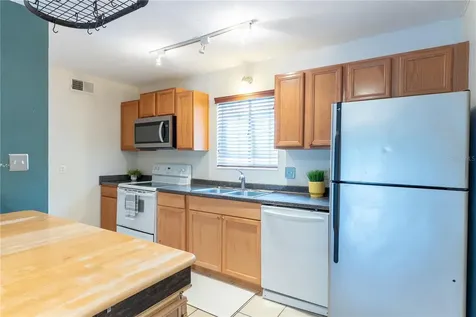 507 NW 39th Road Gainesville FL 32607