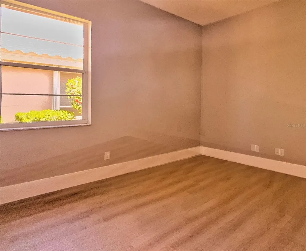 4221 Hearthstone Drive Sarasota FL 34238