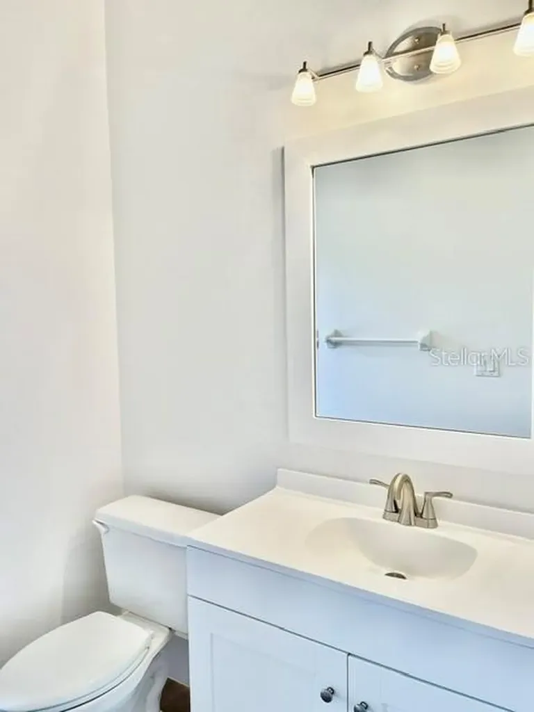 4221 Hearthstone Drive Sarasota FL 34238