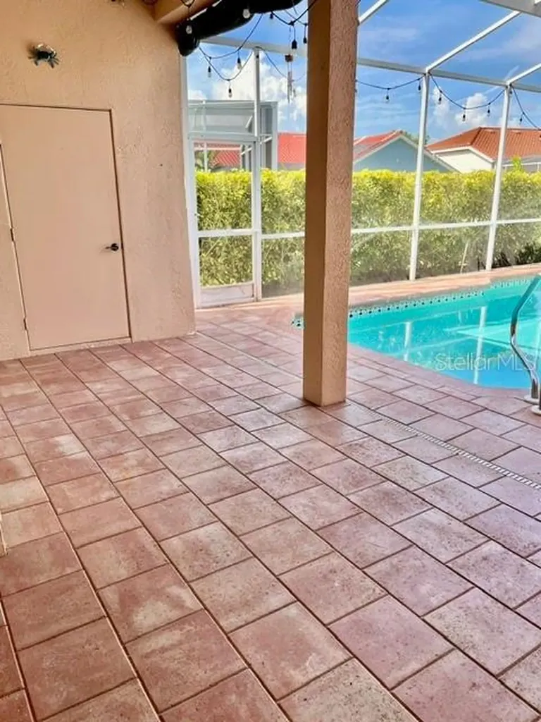 4221 Hearthstone Drive Sarasota FL 34238