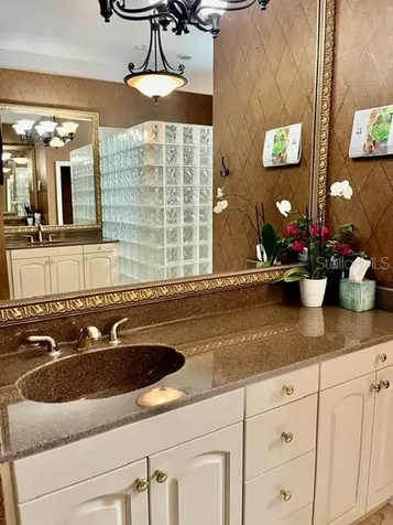 4221 Hearthstone Drive Sarasota FL 34238