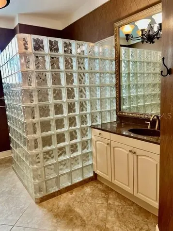 4221 Hearthstone Drive Sarasota FL 34238