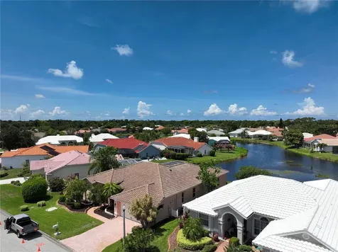4221 Hearthstone Drive Sarasota FL 34238