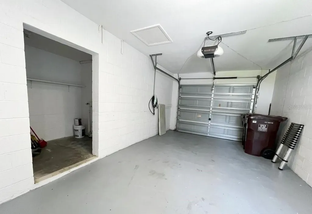 8243 Le Mesa Street Orlando FL 32827