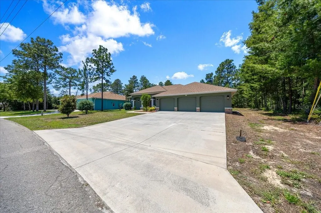 5 Saintpaulia Street Homosassa FL 34446