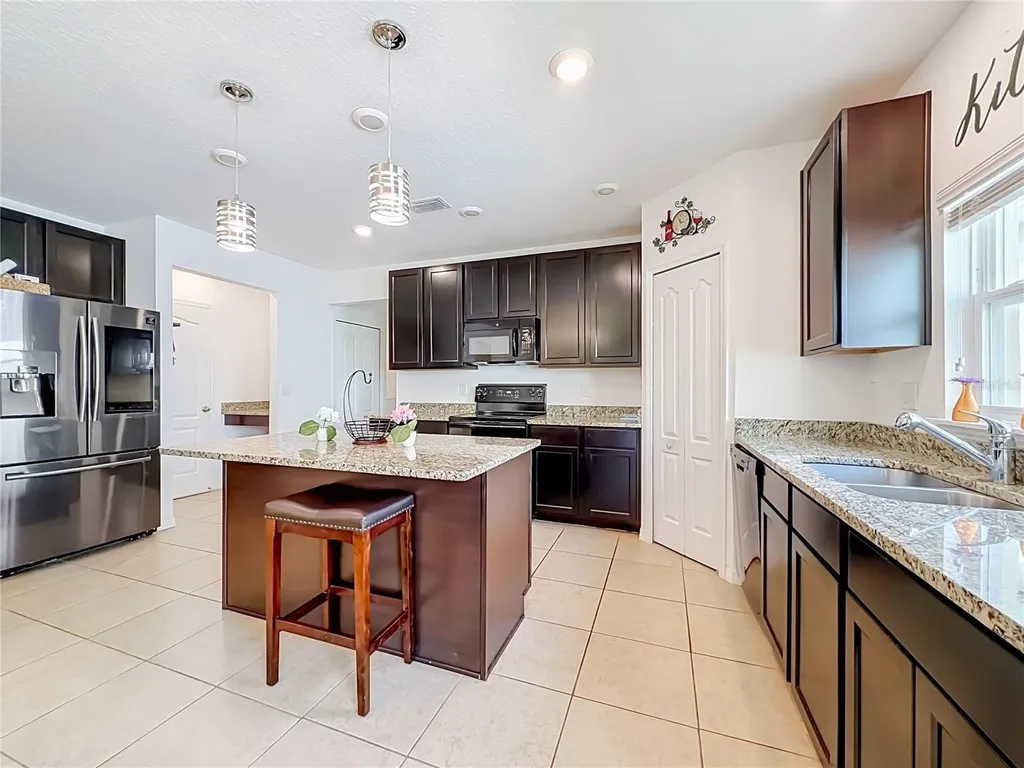 1269 Water Willow Drive Groveland FL 34736