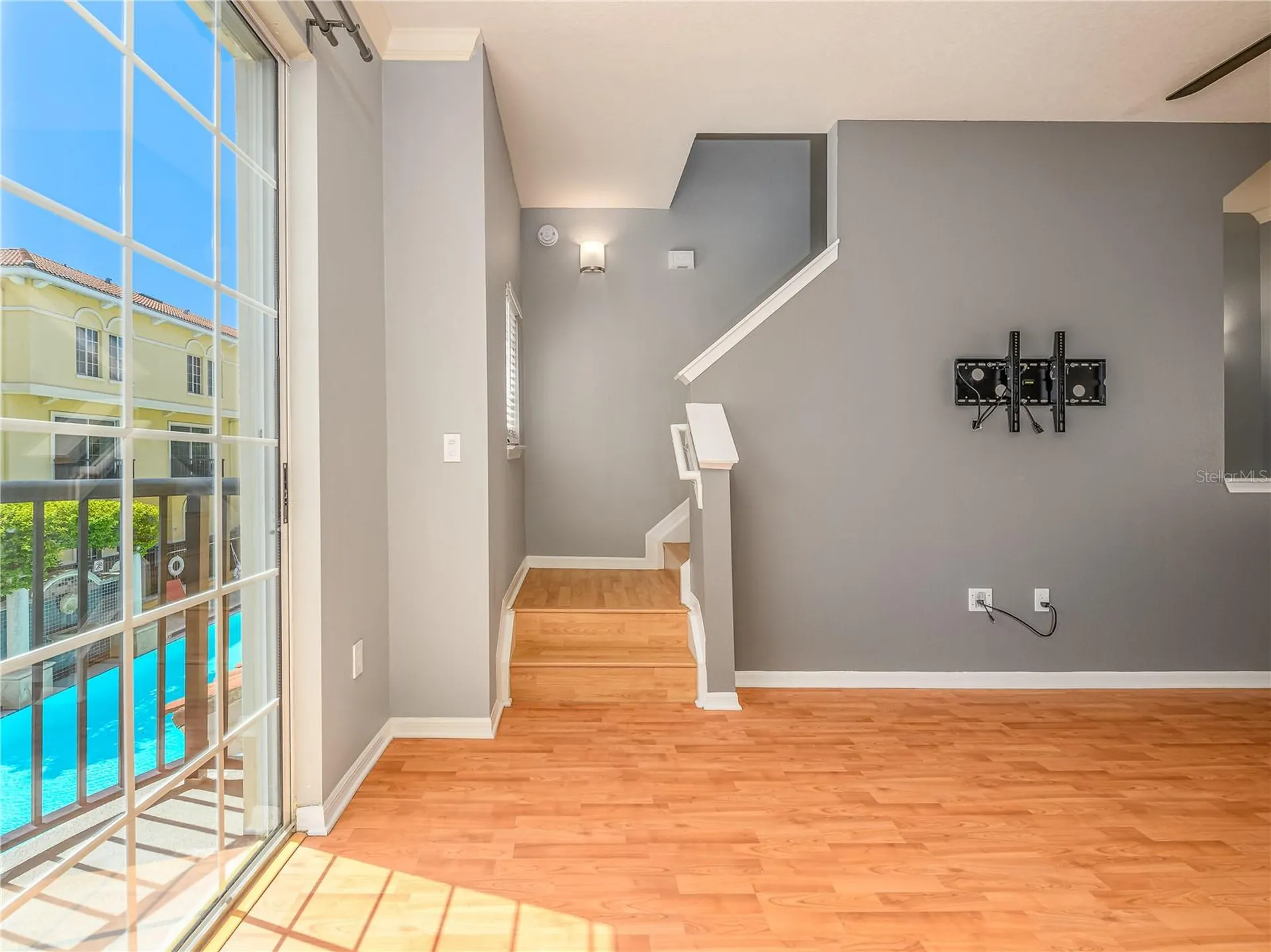 131 Grand Beach Place Tampa FL 33609