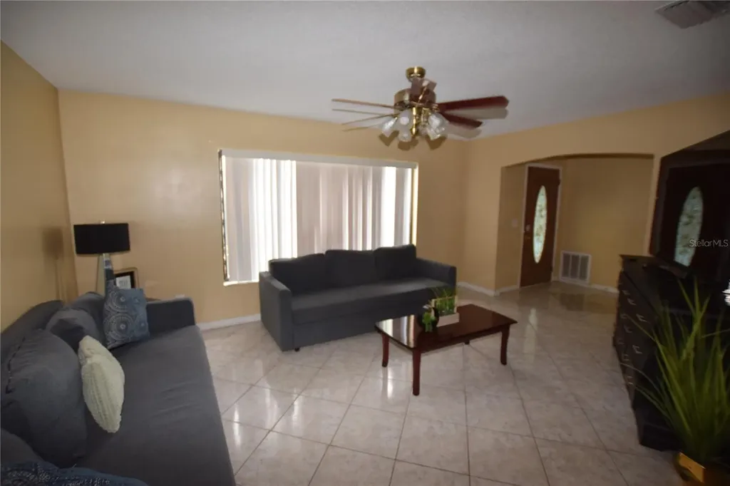 1090 Jason Ridge Court Kissimmee FL 34747