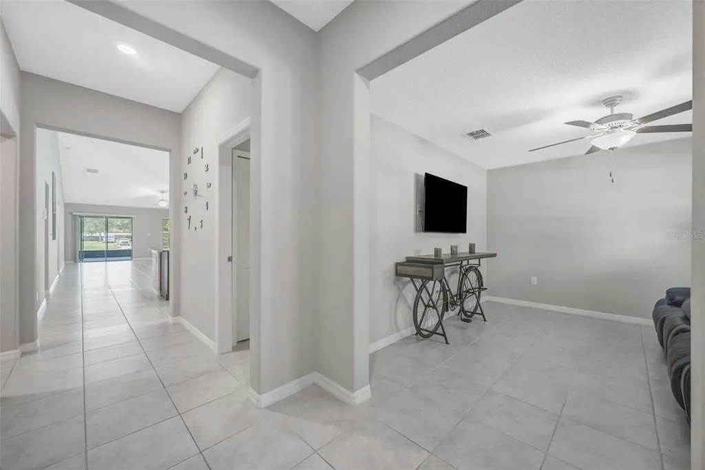 138 Rain Berry Avenue Ruskin FL 33570