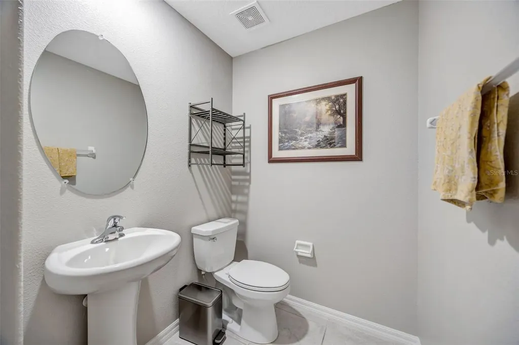 138 Rain Berry Avenue Ruskin FL 33570
