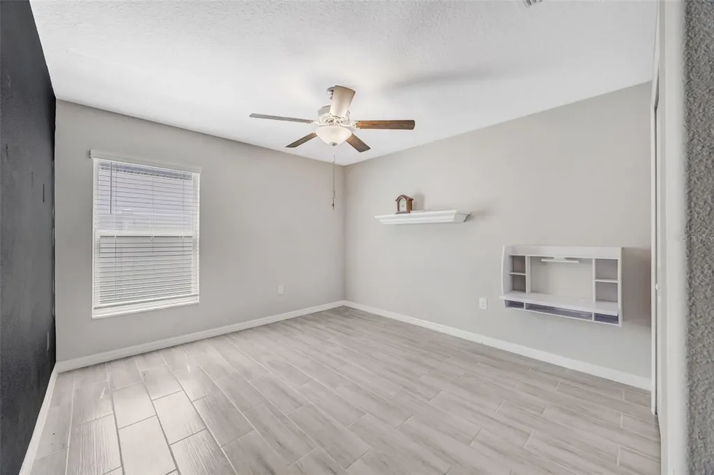 138 Rain Berry Avenue Ruskin FL 33570