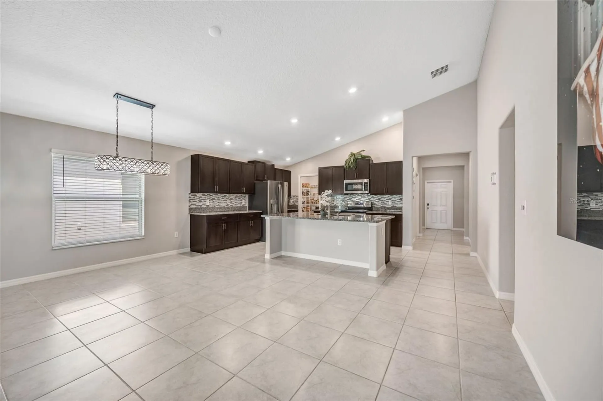 138 Rain Berry Avenue Ruskin FL 33570