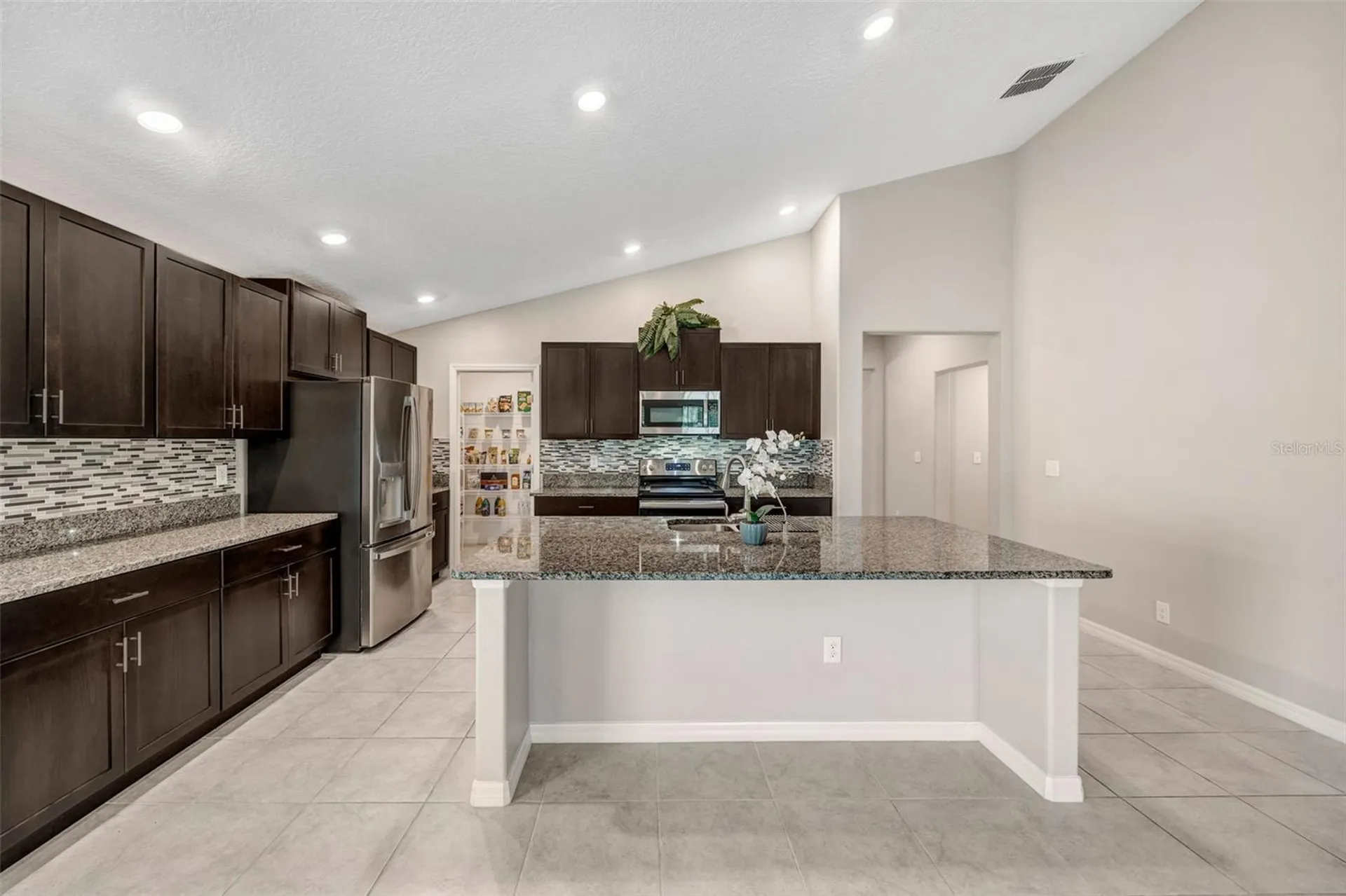 138 Rain Berry Avenue Ruskin FL 33570