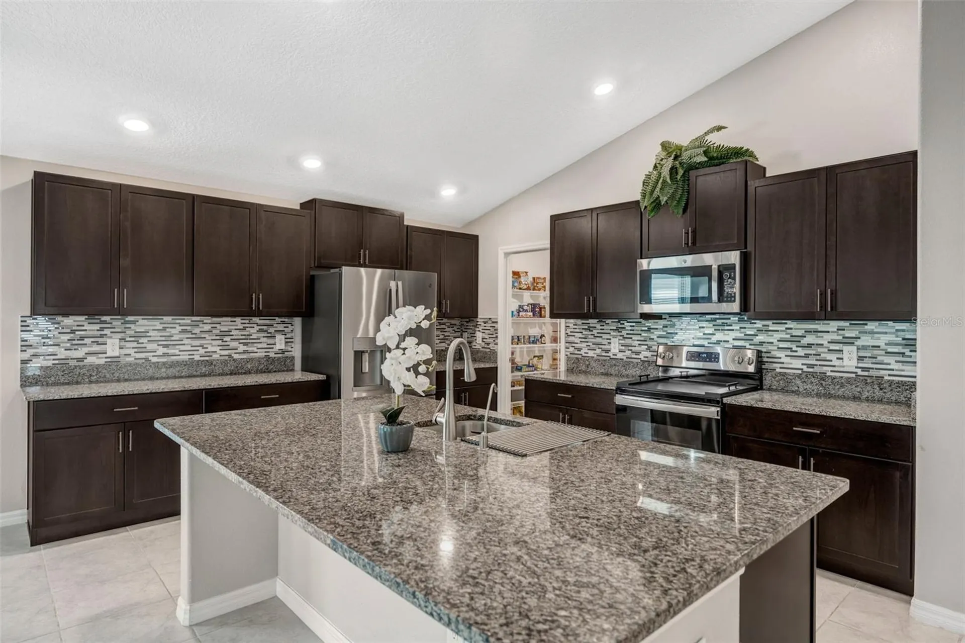 138 Rain Berry Avenue Ruskin FL 33570