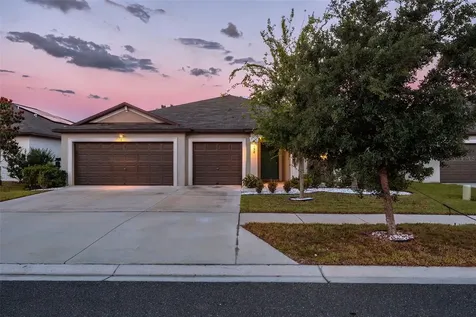 138 Rain Berry Avenue Ruskin FL 33570