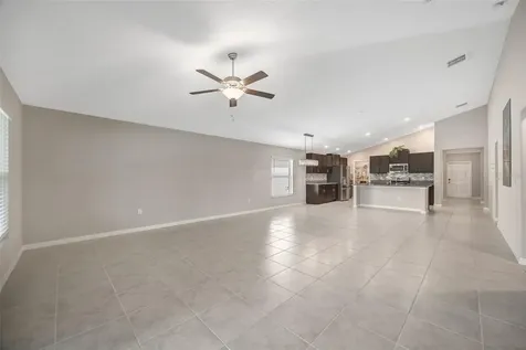 138 Rain Berry Avenue Ruskin FL 33570